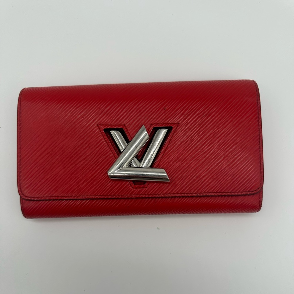 LOUIS VUITTON Epi Portefeuille Twist  Long Wallet Red